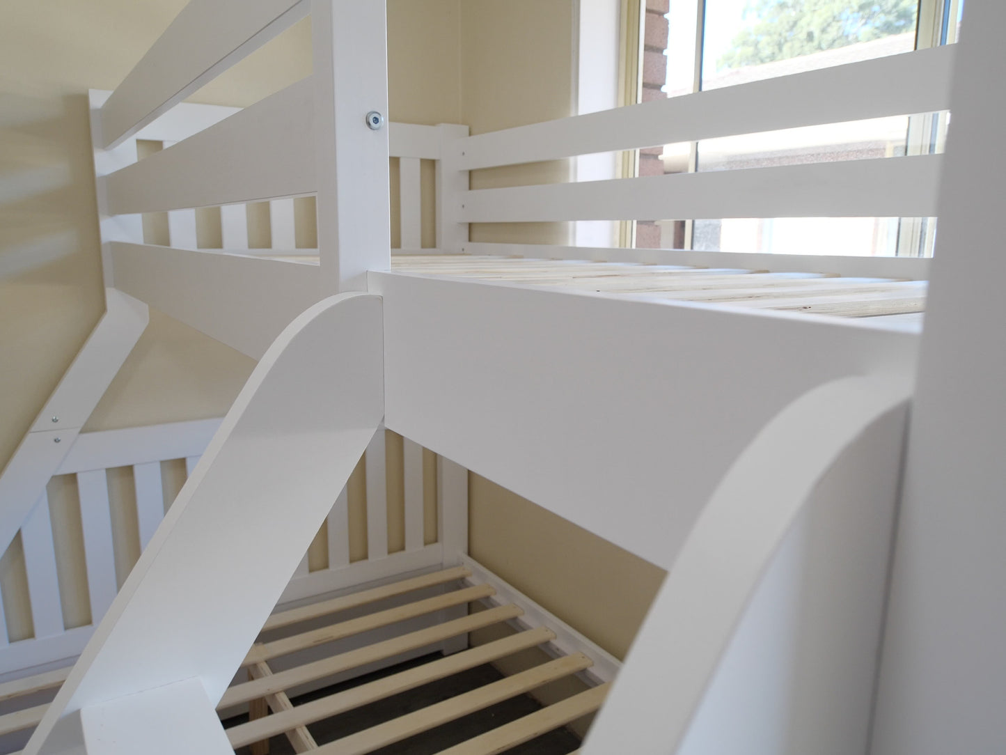 TRIO BUNK BED - PURE WHITE - TIMBER BUILD