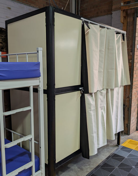 PRIVACY BUNK BED - FLASH BLACK